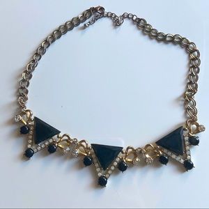Geometric statement necklace